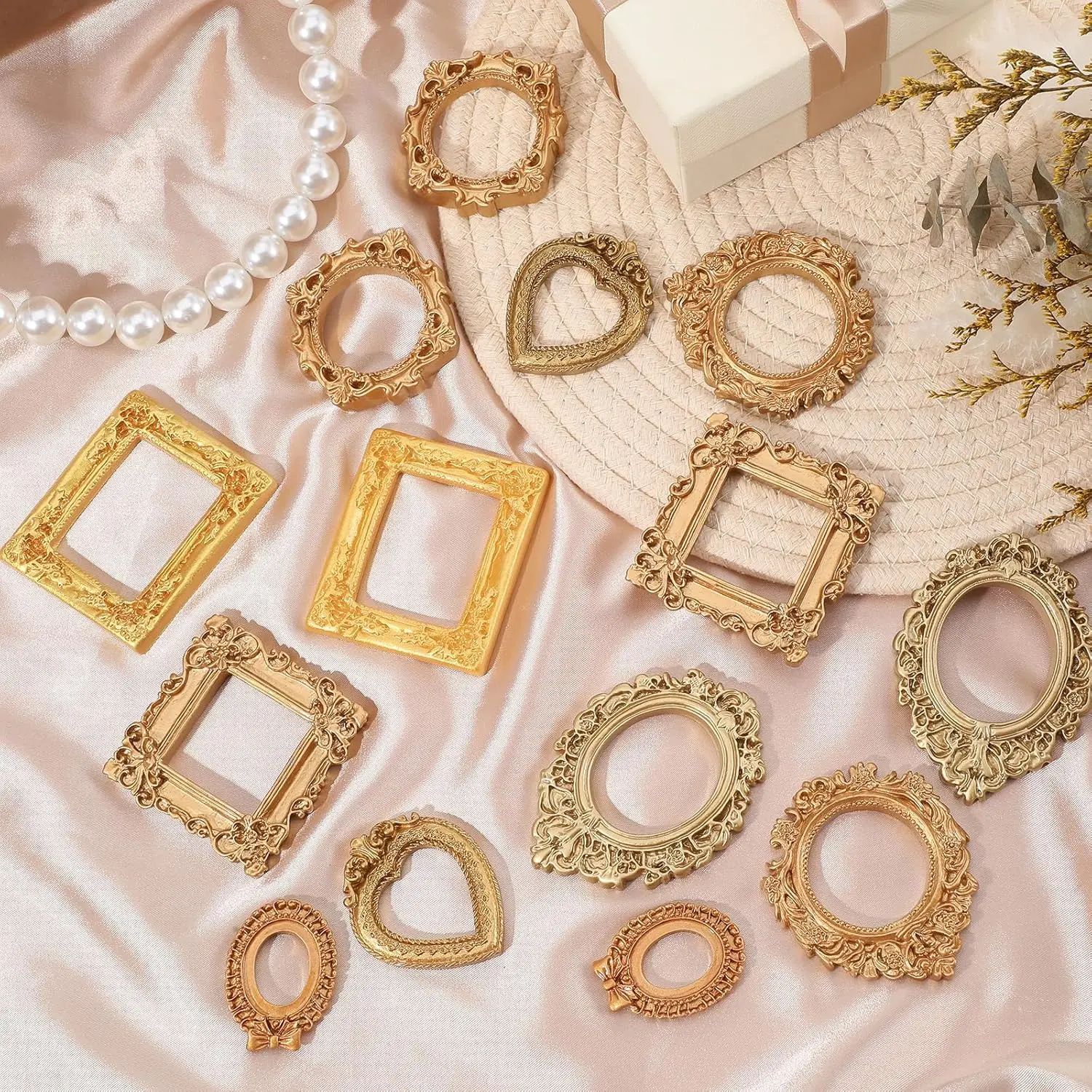 14 Pack Vintage Mini Resin Picture Frames, Antique Gold Ornate Small Photo Frames for DIY Crafts, Jewelry Display, Wedding Party Decor, Frame Design, Ornament Picture Frames
