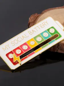 Cartoon Pattern My Social Battery Brooch, Letter Pattern Brooch, Slide Design Brooch, Emotion Management Badge, Back To School Clothe Accessories for Fall 2024