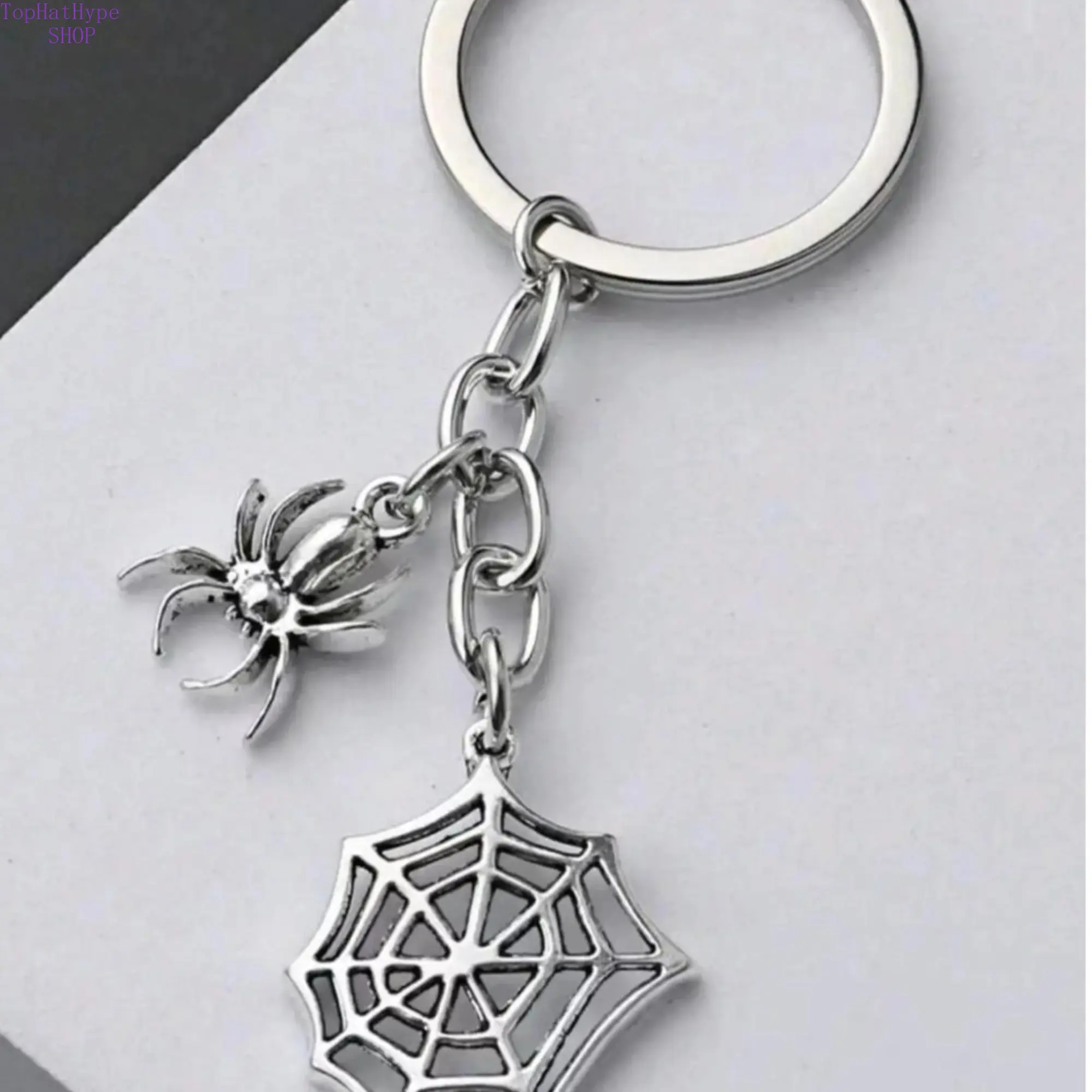 Punk 3D Metal Spider Web Keychain for Women, Lightweight Animal Motif Pendant, Fashion Bag Charm and Car Key Accessories, Halloween & Birthday Gift, Keychain Accessories