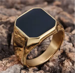 1 Simple Minimalist Style Ring For Men And Women For Everyday Wear