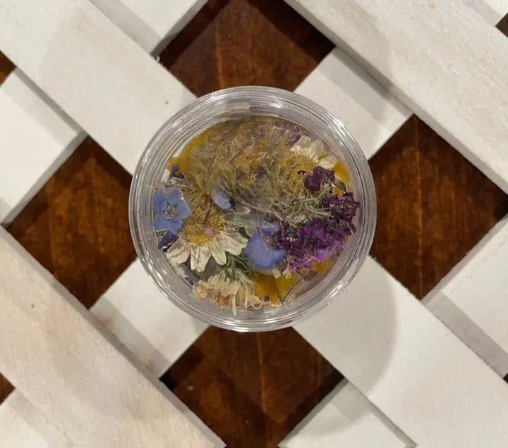 Handpicked Dried Pressed Wild Flowers - Mixed Blooms & Petals