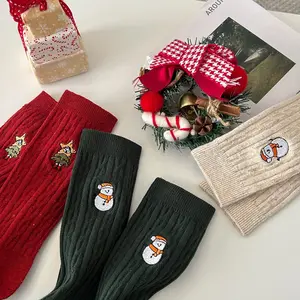 5-Pairs Women's Solid Mid Socks Winter Cable Knit Christmas Sock Set Snowman Embroidery Comfortable Fit Festive Design Perfect Gift Choice
