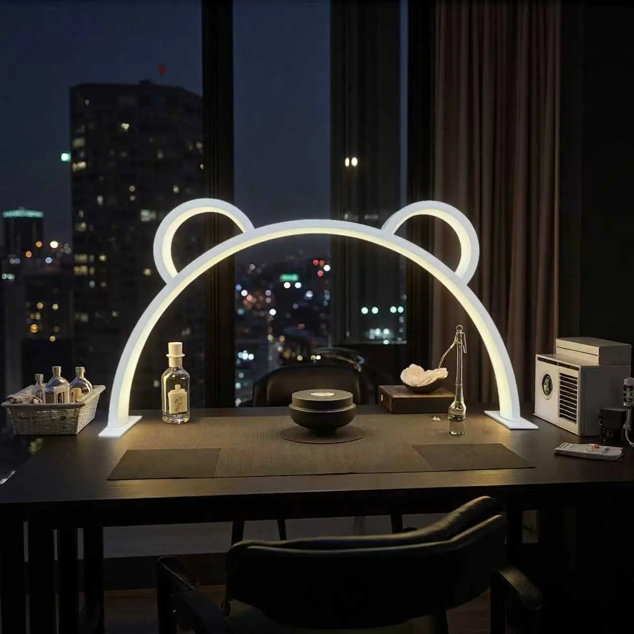 Large Bear Ear Decoration LED Lighted Nail Lamp, Aluminum Alloy Material, Three Colors + Infinite Dimming, Adjustable Lighting, Suitable for Manicure, Eyelash Extensions, Tattoo Care