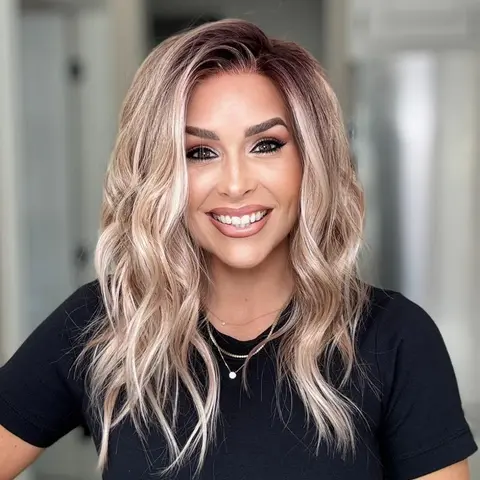 AISOM Molly Apricrown Soft Wave 13x4 Free Part Synthetic Lace Front Wig with Scandinavian Hairline Low Density 17 Inches Women Wig