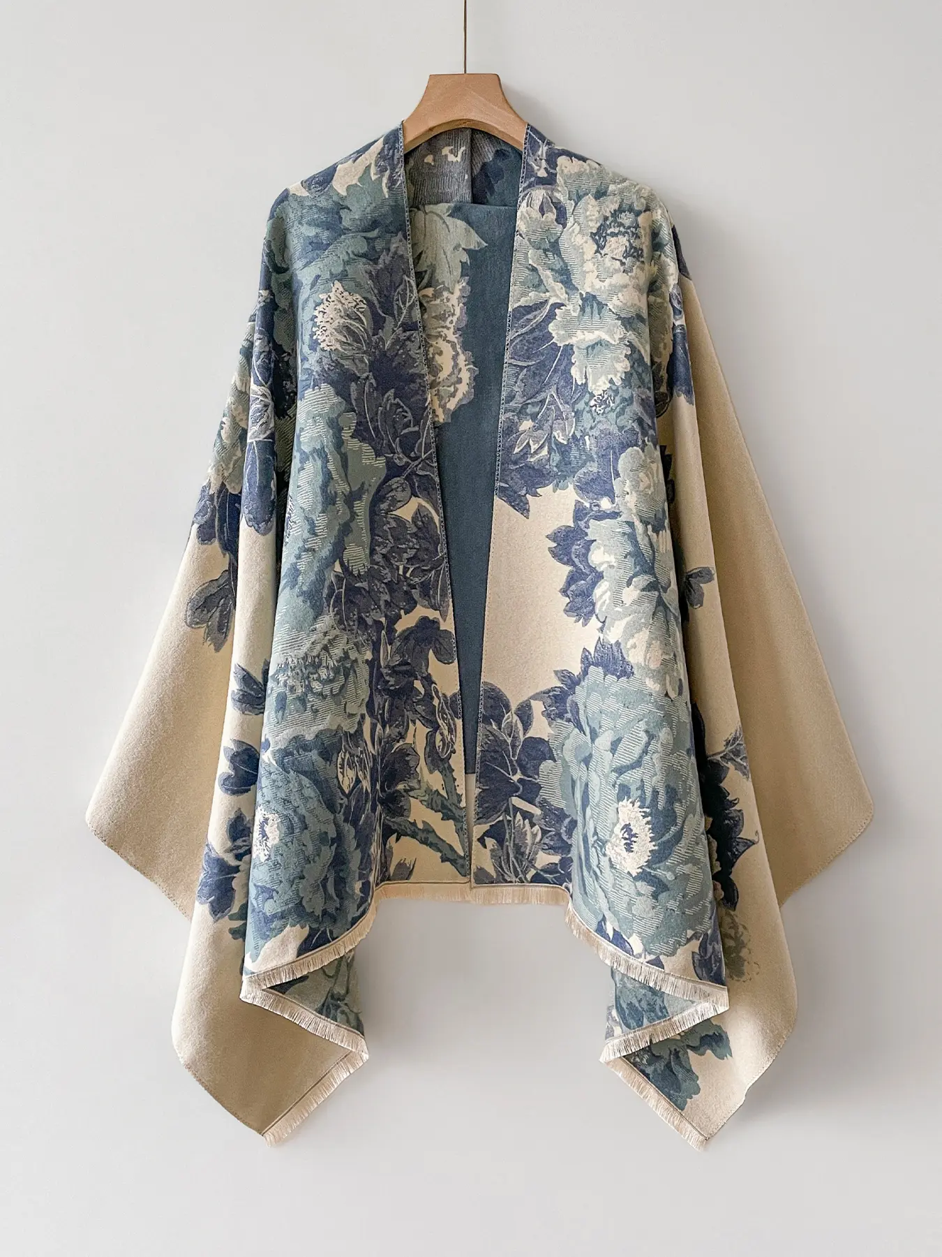 Random Pattern Scarf for Women & Girls, Fashionable Printed Headscarf, Perfect Birthday Gift, Stylish All-Match Design