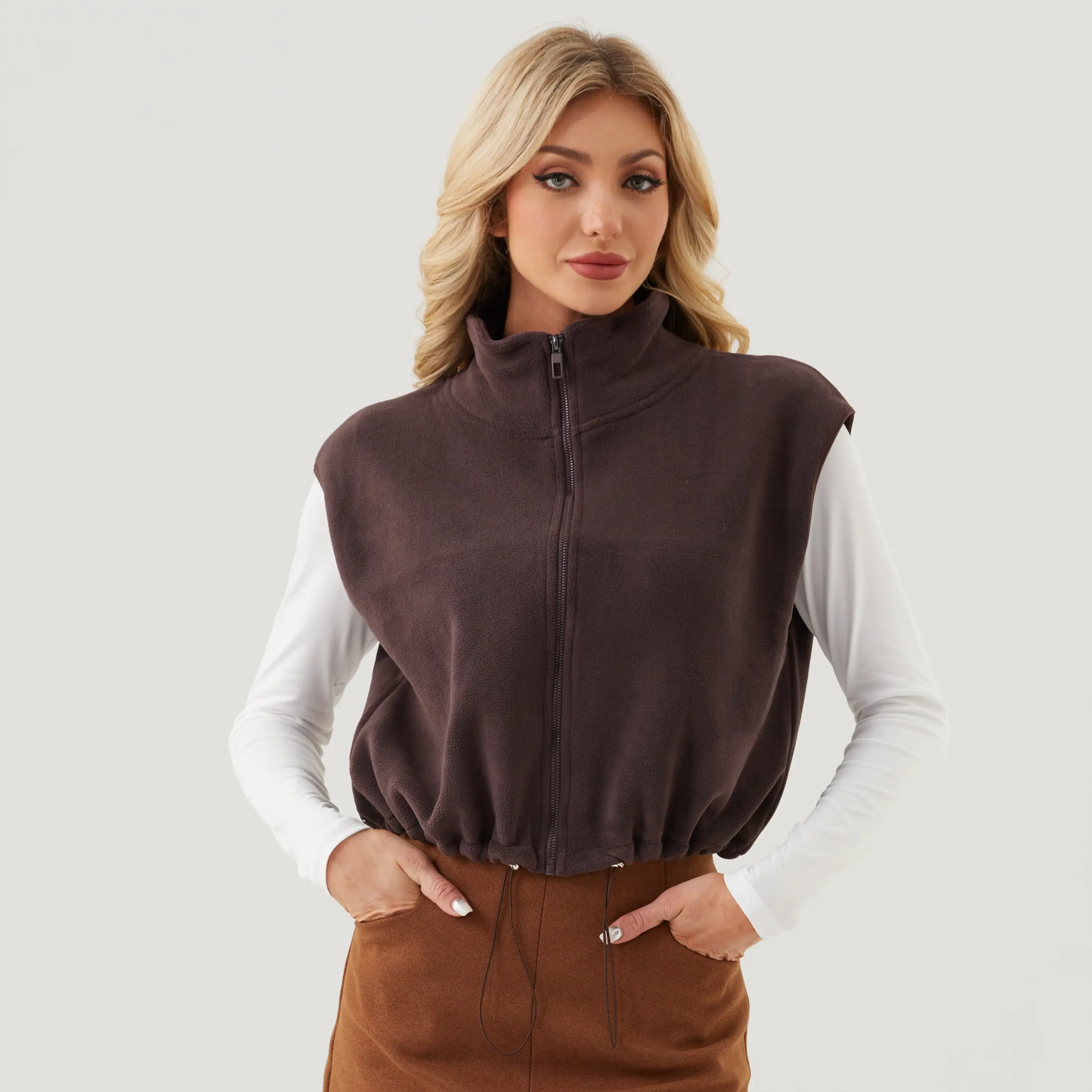 Cotrasen Women’s Full Zip Fleece Short Vest Warm Winter Sleeveless Sherpa Crop Coat with Stand Collar