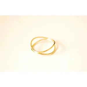 14K Gold Ring Wave. Minimalistic, Stackable. SZ: 6, 7, 8