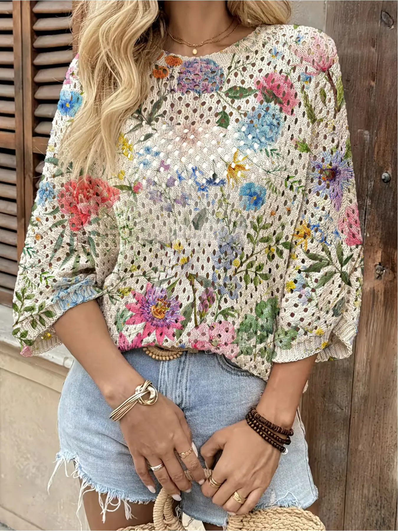 Spring and Summer collection, round-neck open-front loose batwing shoulder sleeve pullover, multi-color floral print, Boho Chic Floral printed women's knit top, beach style, bohemian beach-style seaside pullover