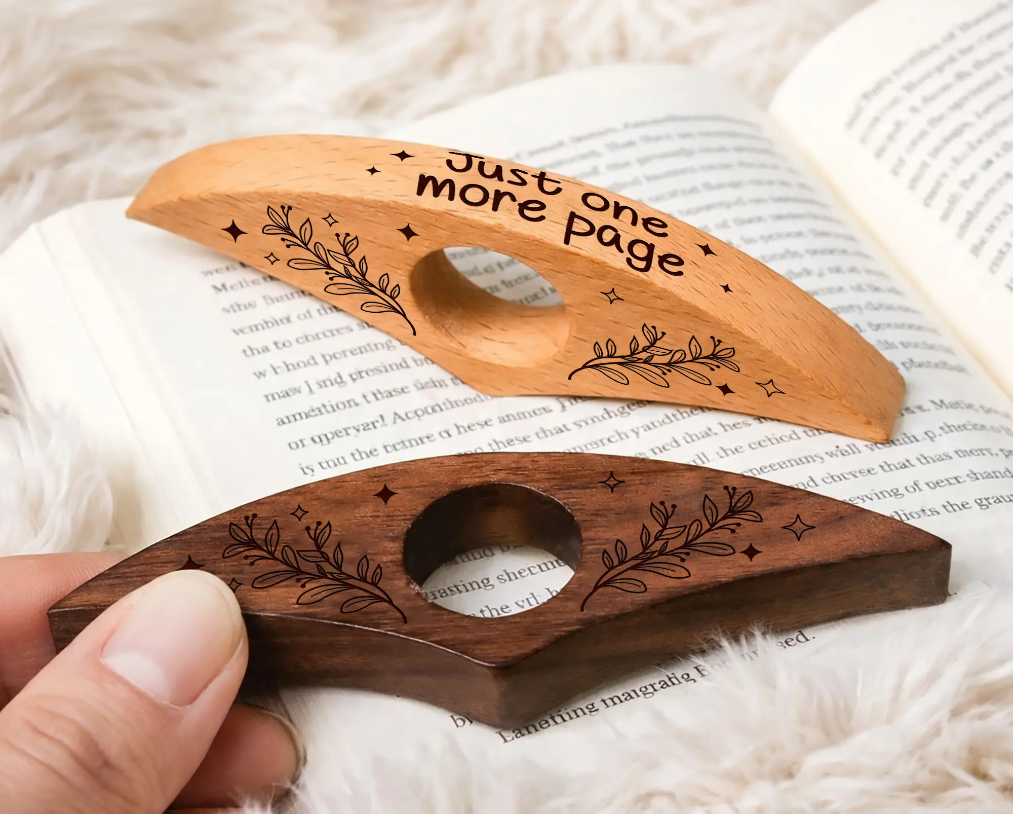 Walnut Wood Thumb Page Holder - Natural Sturdy Wood Page Flipper with Smooth Finish, Small Size Office Stationery Accessory, Bookish Gifts for Enhancing Reading Experience