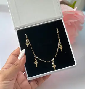 Sparkling Ballerinas necklace