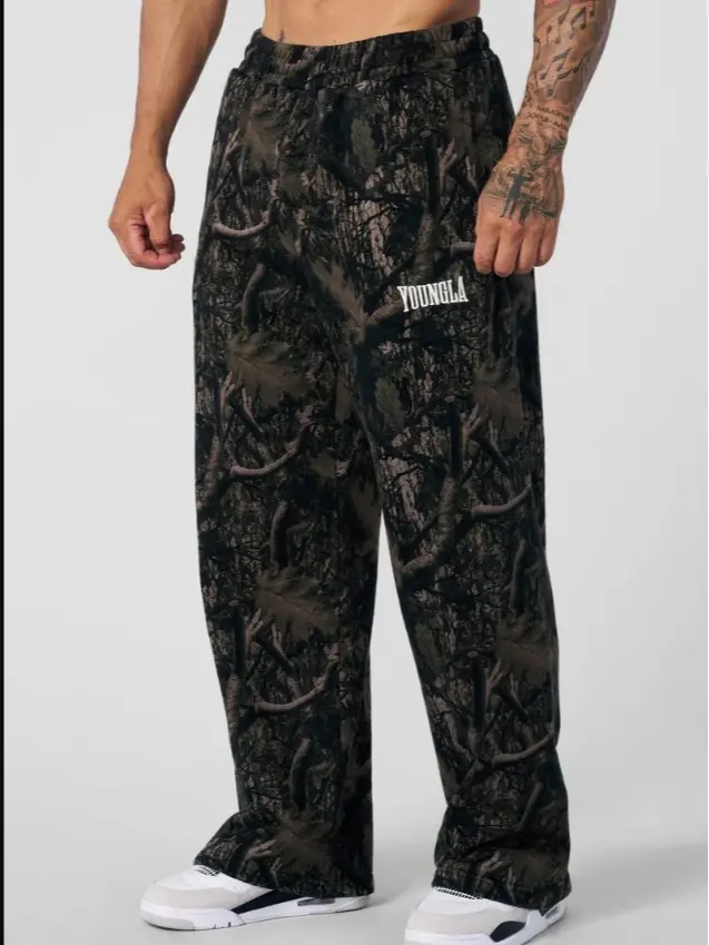 YOUNGLA Tree Camo Baggy Sweatpants, Woodland Camouflage Loose Fit Sweats, Relaxed Streetwear Joggers, Casual Outdoor Pants for Men