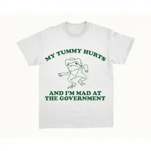 [Graphic Tee] My Tummy Hurts And l'M Mad At TheGovernment T-Shirt, Retro Unisex Adult T Shirt,Vintage Frog Shirt, Funny Frog Meme T Shirt,Funny Gift, Unisex Shirt Adult Unisex T-ShirtGolf Gift T-Shirt For Men And Women plus sizetop winter tees