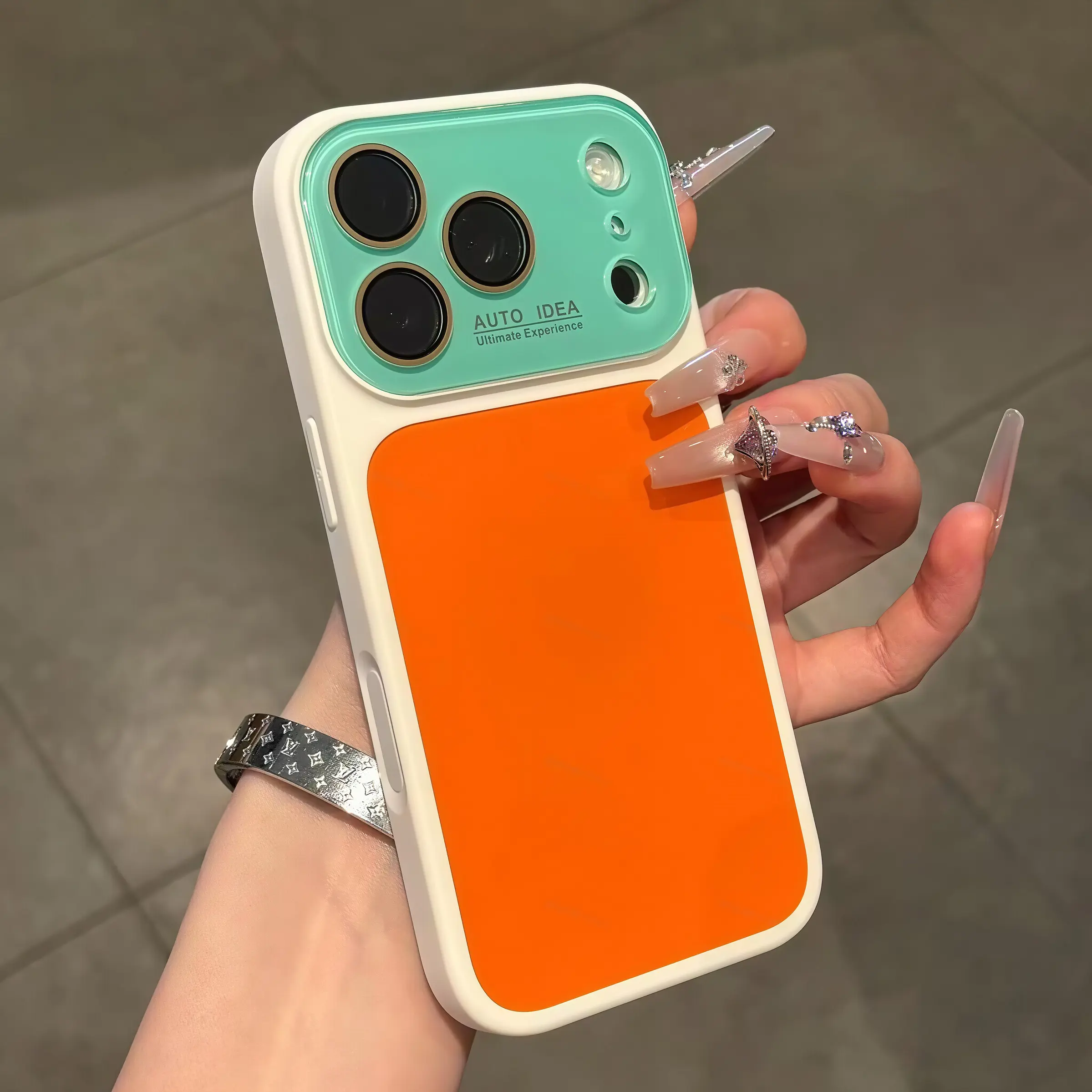 Contrast Color Smartphone Casing, Full Lens Protection Handheld Cellphone Accessory for iPhone 17/16/15/14/13 Pro Max, Anti-Paint Peeling, Anti-Fall, Wear-Resistant #DealsForYouDays, Accessories