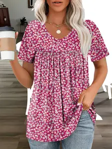 Plus Size Women's V Neck Daisy Floral Print Short Sleeve Top Blouse, Front Pleated Loose Fit Casual Summer Shirt, Comfortable and Stylish