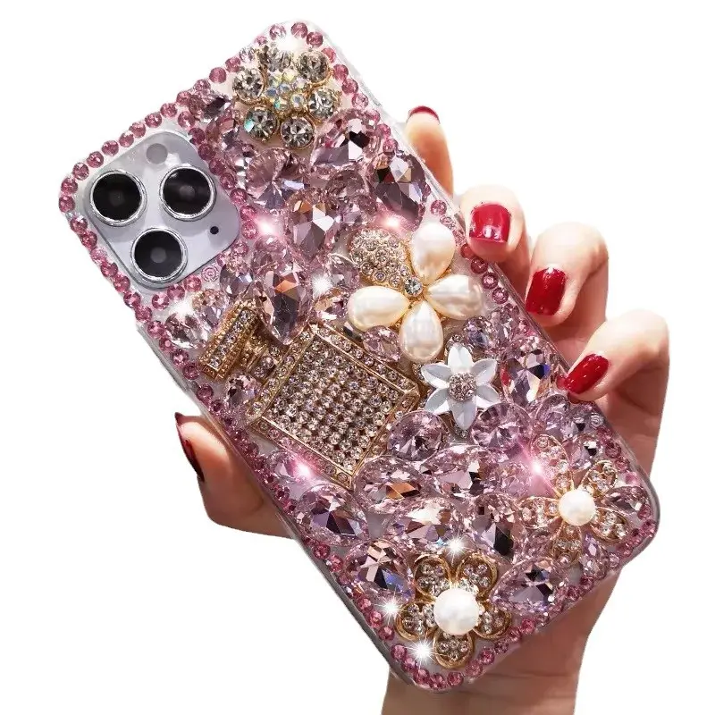 Rhinestone-encrusted Rhinestone-encrusted iPhone 15/17 phone case, creative design, suitable for iPhone 16 Pro, full-coverage silicone perfume bottle.15/17 phone case, creative design, suitable for iPhone 16 Pro, full-coverage silicone perfume bottle. mob