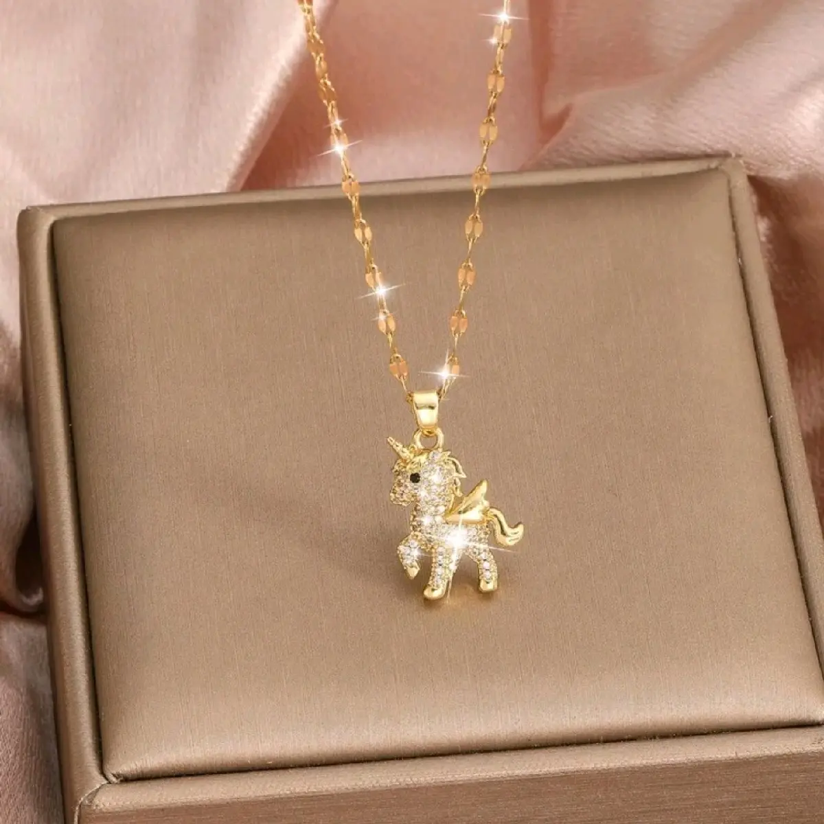 Unicorn Pendant Necklace for Women - Fashion Accessory adjustable necklace rhinestone decor