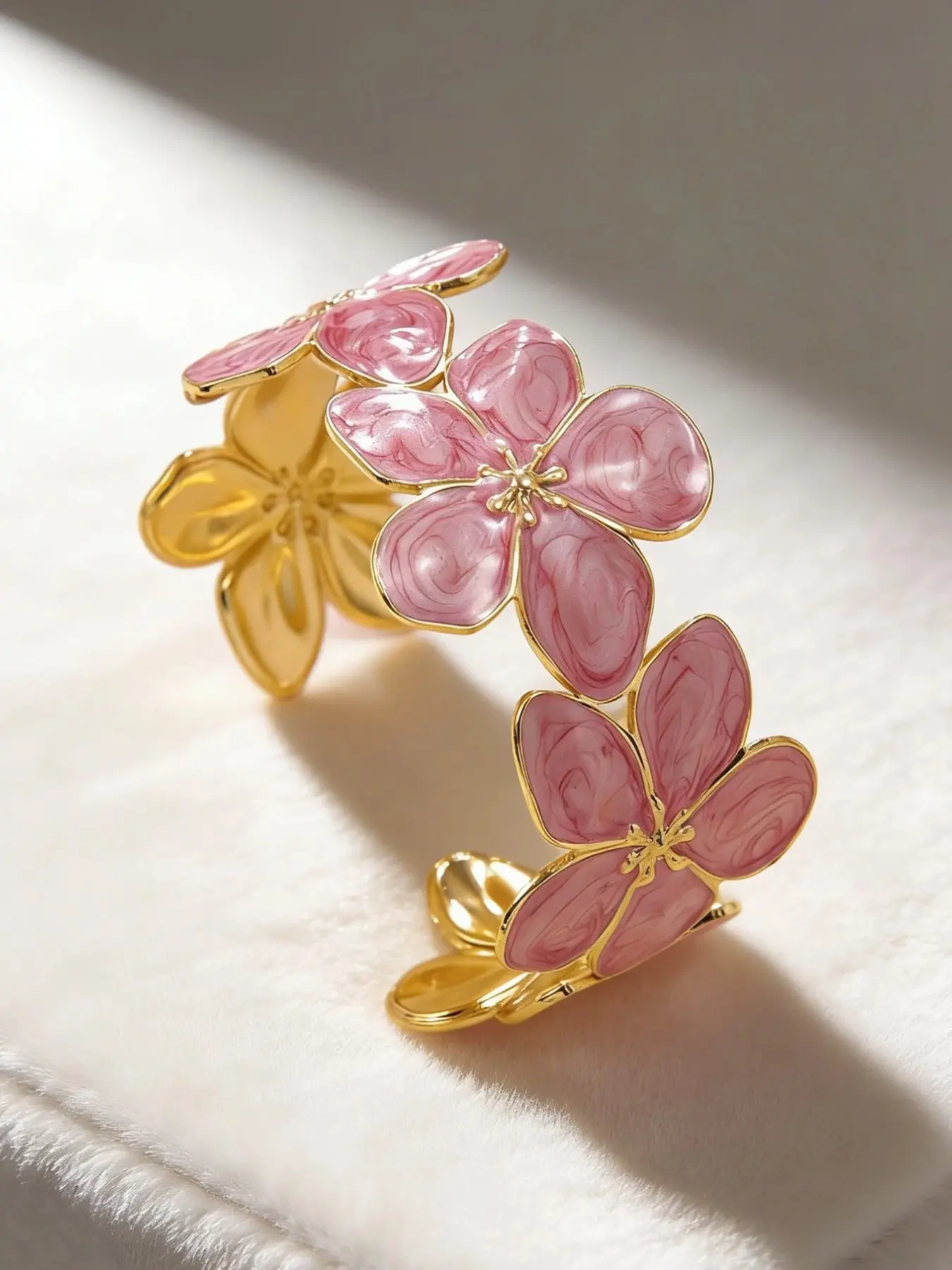 Colorful Enamel Flower Shape Stainless Steel Cuff Bangle Bracelet, Perfect for Weddings & Travel, Ideal Valentine's Day Gift for Her, Flower Design Bracelet