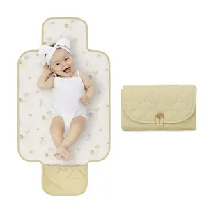 Portable Foldable Baby Changing Mat, Multifunctional Baby Diaper Changing Pad, Baby Travel Essentials, Travel Diaper Bag, Diaper Bag for Outdoor, Travel Diaper Tote