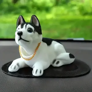 Cute Plush Dog Car Ornament, Shake-Head Husky Decoration, Creative Car Interior Accessory, Car Accessories, Perfect for Desktop and Holiday Gifts