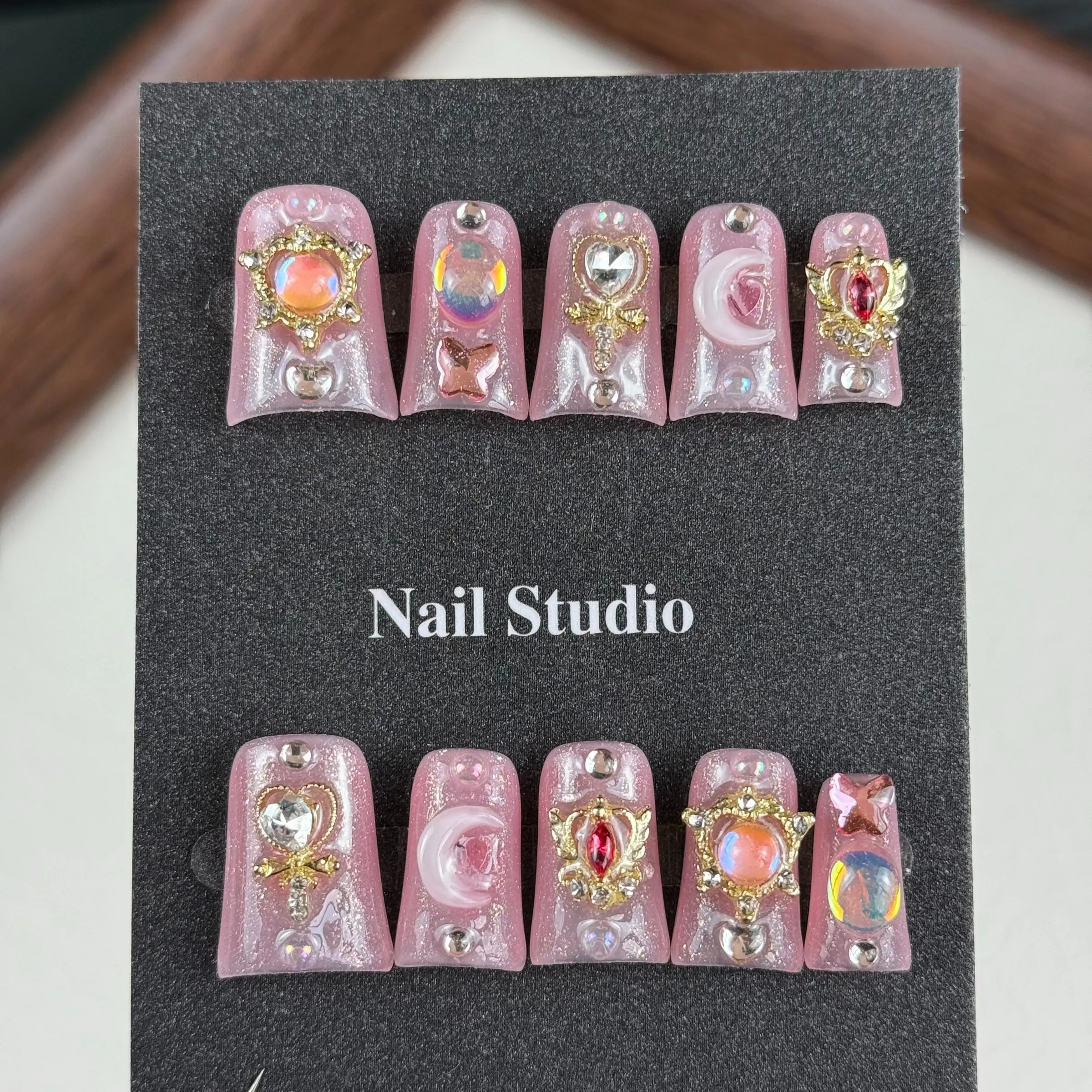 10pcs Pink girl style, hand-painted three-dimensional water ice moon, flashing cat eyes, with tiny diamonds handmade fake nails, Glittering Fake Nails, Nail stickers suitable for sister gatherings, date nights, Valentine's Day, Glitter decorative nails