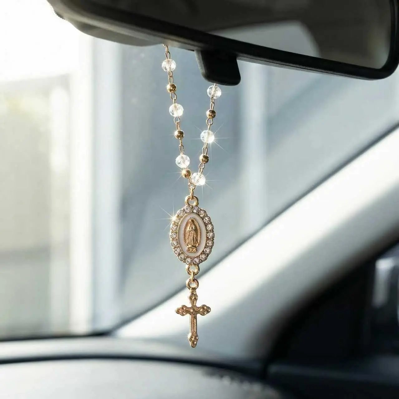 Cross Pendant for Car Rearview Mirror, Metal Cross Auto Charm, Decorative Hanging Ornament for Cars, Trucks, Home Decoration, Car Interior Ornaments, Car Decorations, Automotive Decoration, Vehicle Decoration