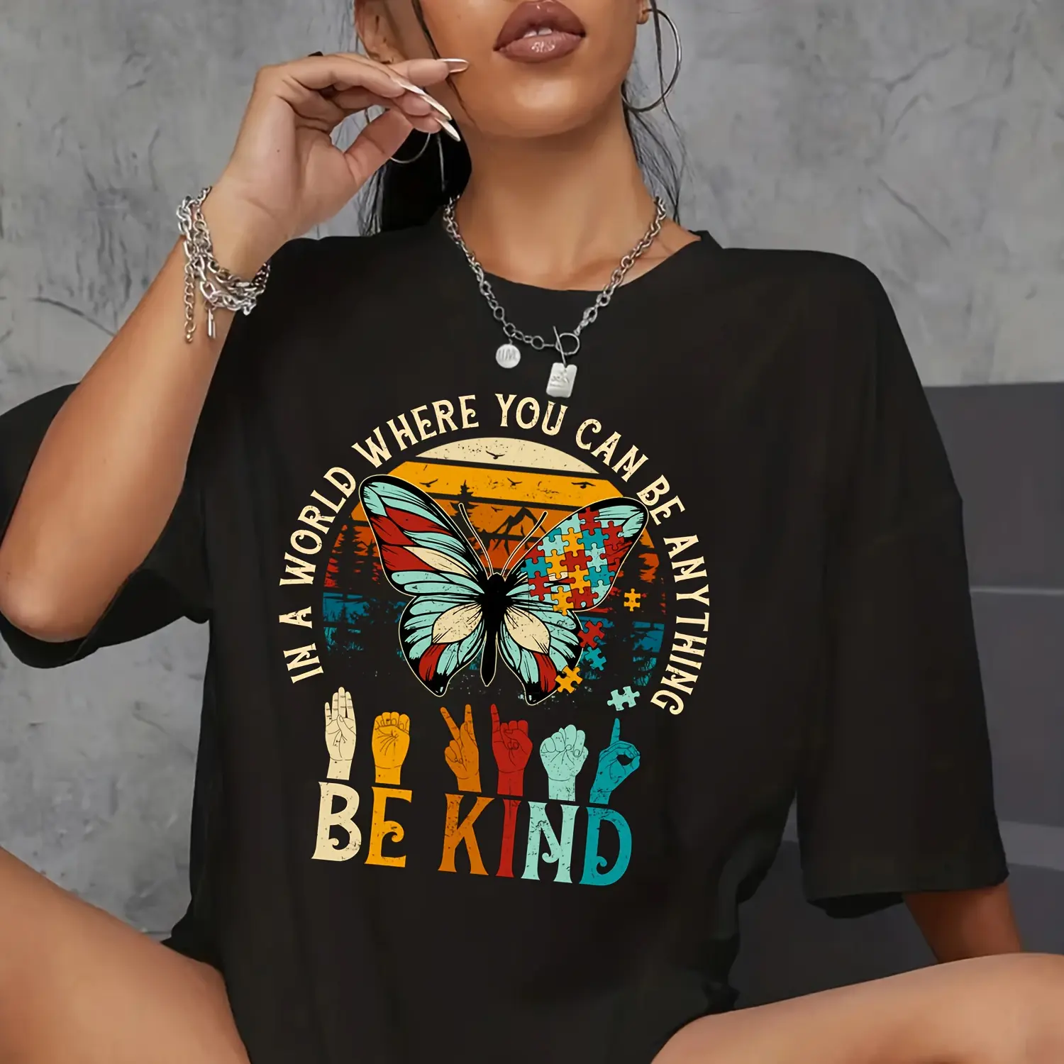 Women's Casual Round Neck T-Shirt with Butterfly Pattern & Letter Heat Transfer Stickers - Streetwear Tops, Backpack Decoration Accessory