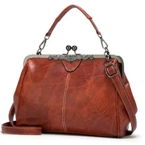 1327 Portable European and American Fashion Women's Bags 2025 New Retro Shoulder Messenger Clip Bag
