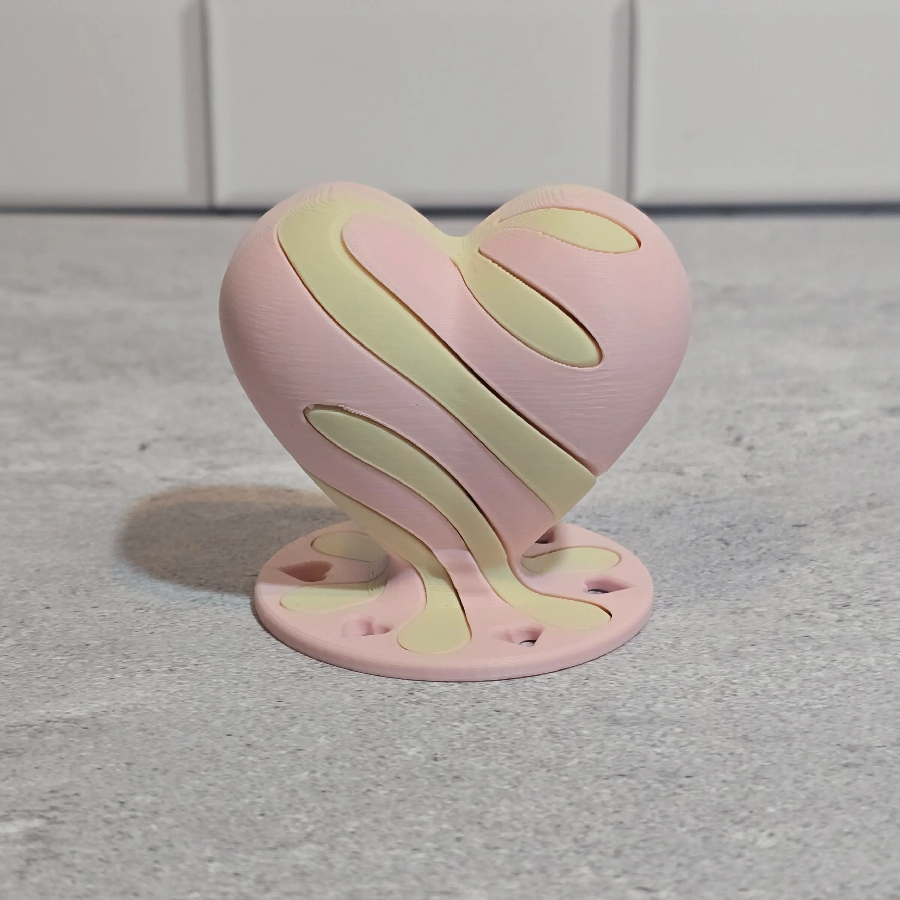 Impossible Heart Passthrough - 3D Printed Fidget Puzzle Toy