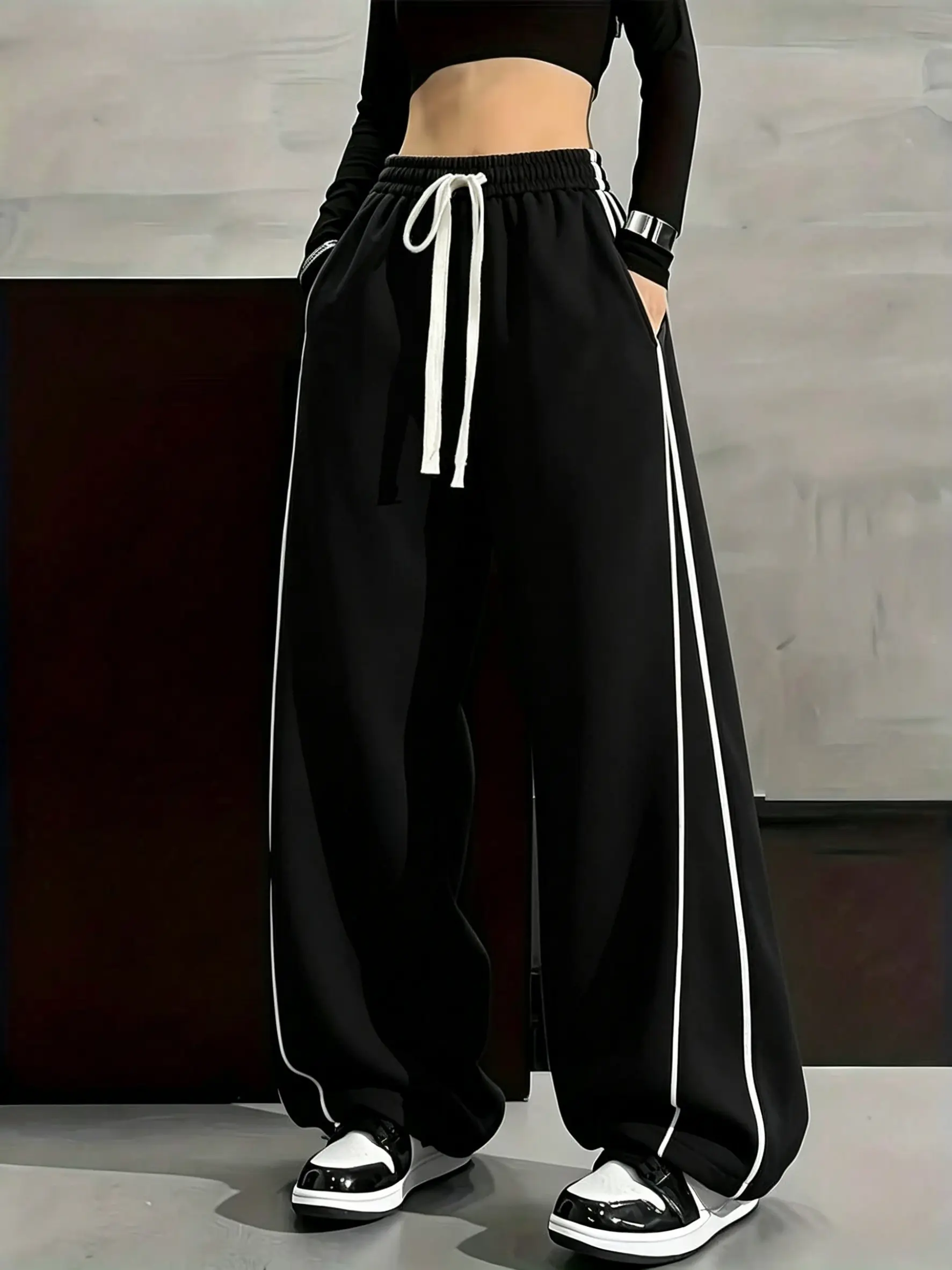 Ladies Contrast Drawstring Cotton Casual Pants, High Waist Straight Leg Side Stripe Pocket Wide Leg Sweatpants, Spliced Lazy Style Spring Pants for Dance Sports Streetwear