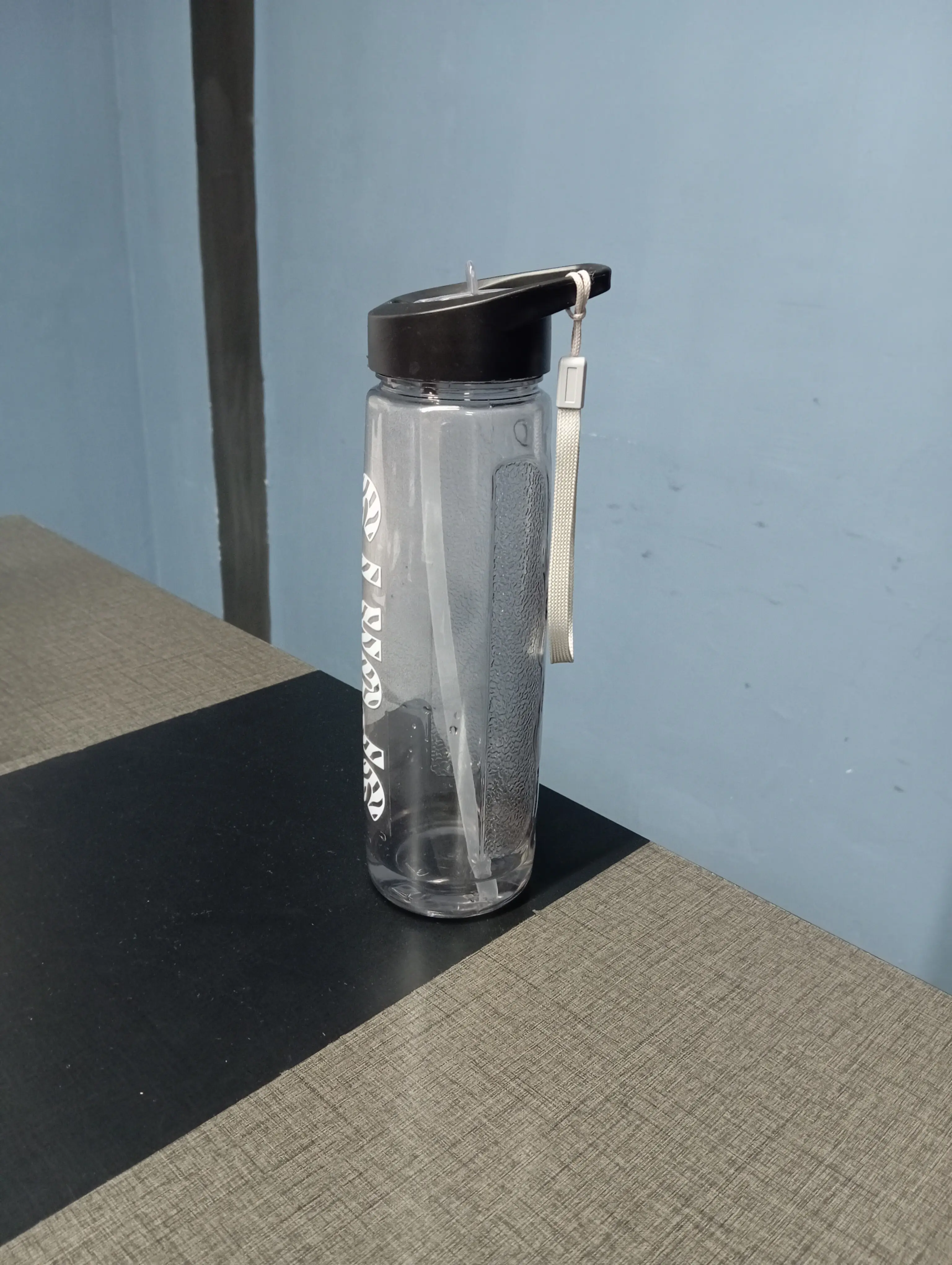 Water Bottle for Office and Casual Use. Durable and Fine Quality