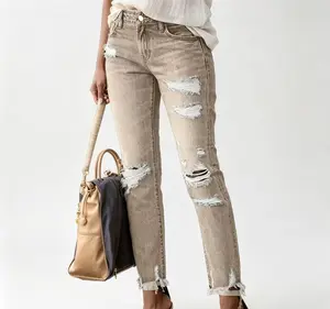 Women’s Plus-Size Ripped Denim Jeans - 9-in Straight Cut, Slim Comfortable Fit, Minimalist Basic Streetwear Bottom, Retro Casual, Suitable for Daily & Outdoor Occasions