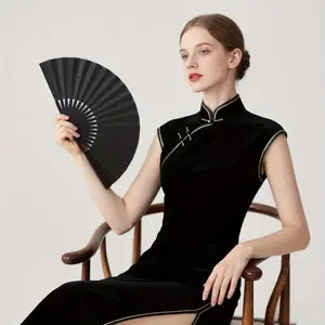 Handheld bamboo folding fan, elegant vintage-style outfit pairing - perfect summer gift (all black)