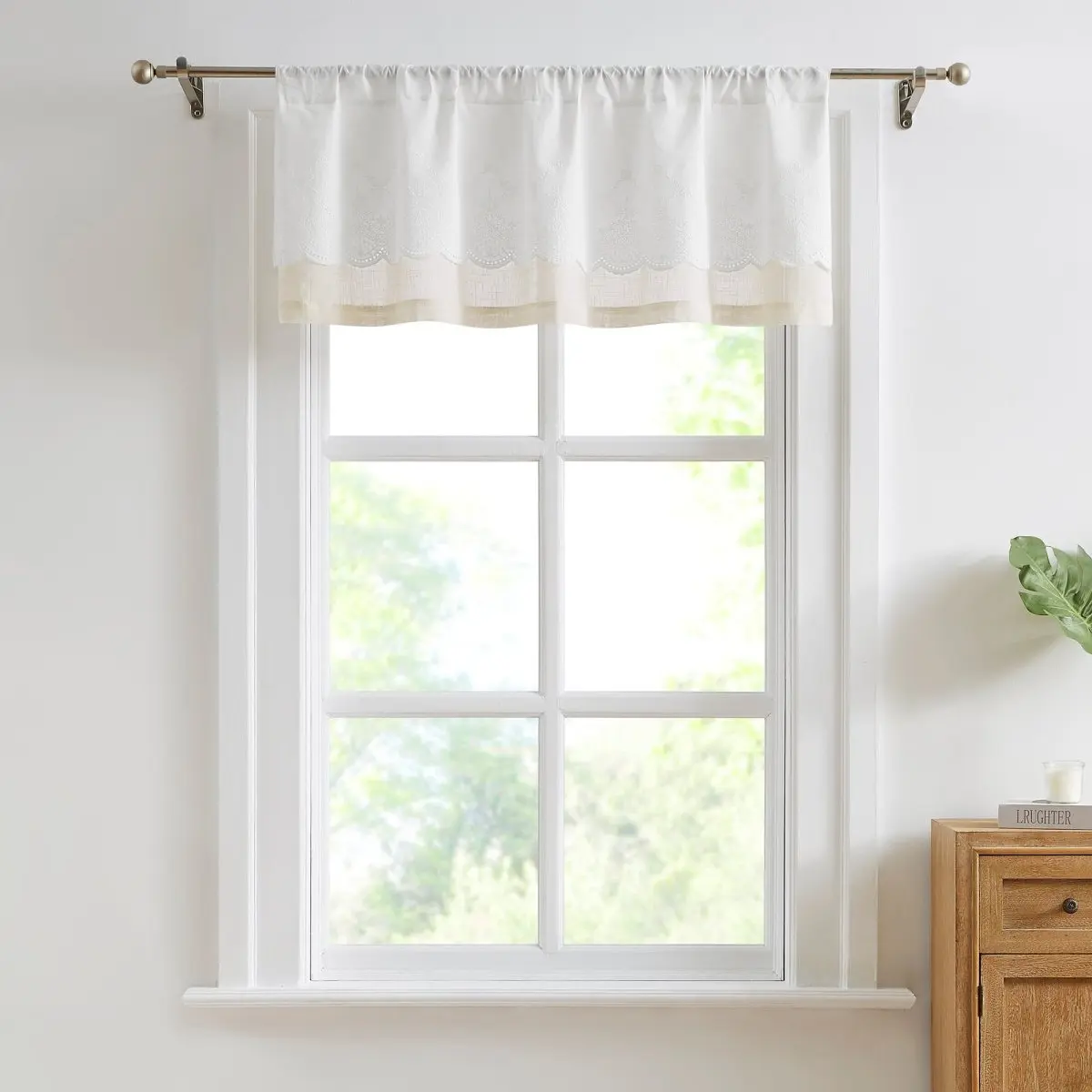 Lush Decor Brigitte Embroidered Eyelet Scalloped Edge Valance, 52x18in Cotton-Linen Blend Home Decoration Curtain Accessory, English Cottage Valances for Privacy & Light Filtering, Window Decor