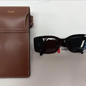 Pre-owned N26031777 Celine Sunglasses Black Acetate
