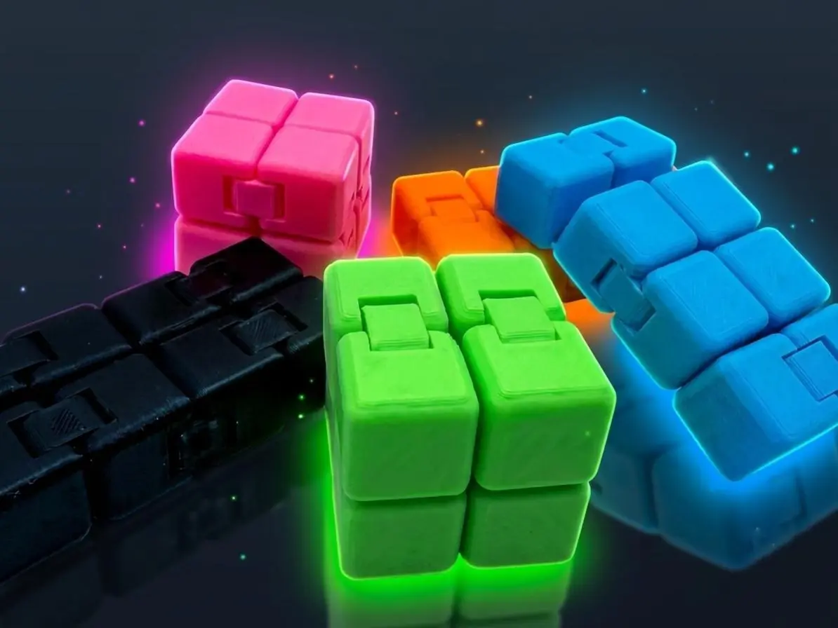 Standard-Sized Fidget Infinity Cubes, Classic & Novelty Stress Relief Toys for Hobbies