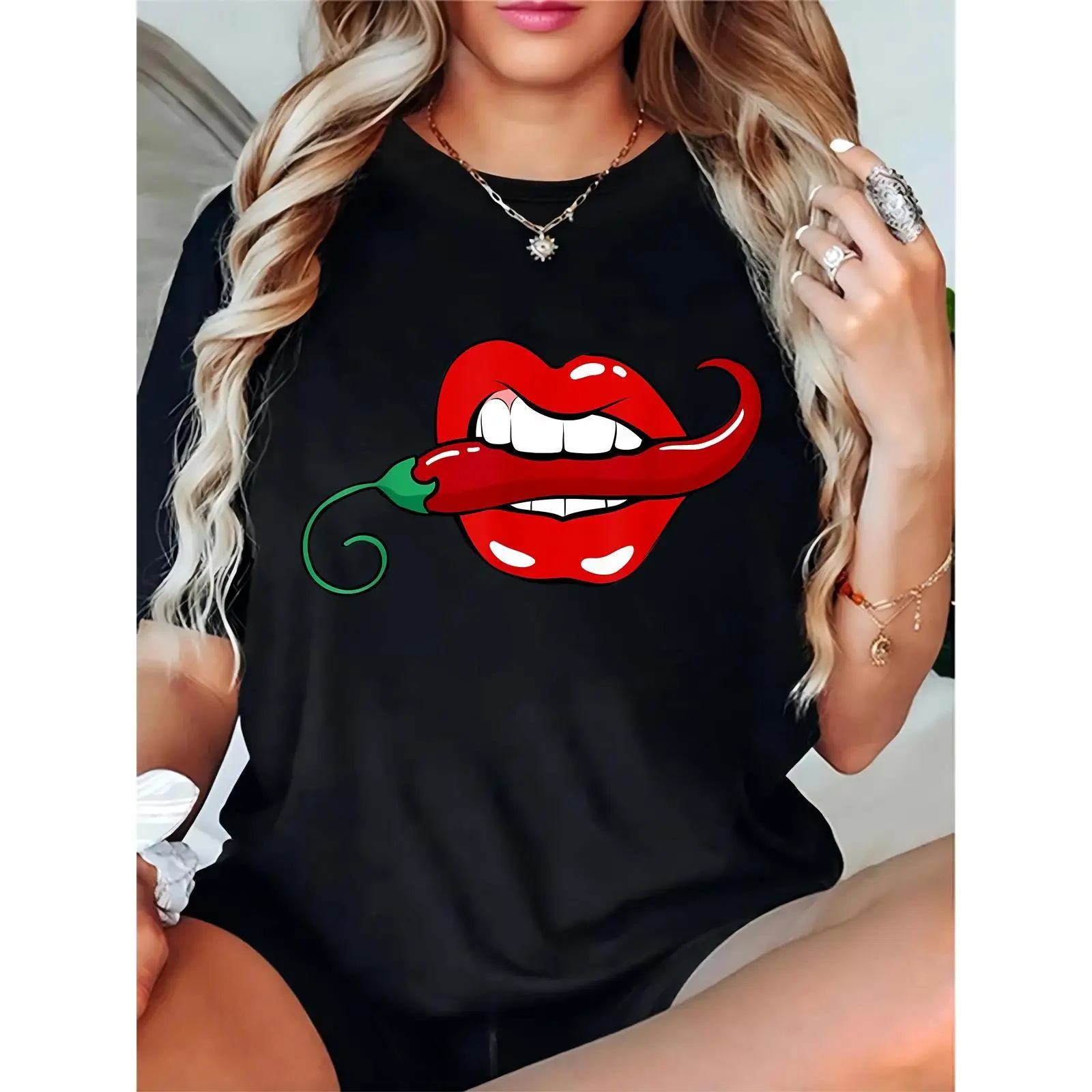 Women's Basic Short-Sleeve Round Neck Black T-Shirt - Red Lips & Chili Pepper Graphic, Comfortable Essential Casual Summer Top for Ladies (Daily/Party Wear), Skirts, Day, Feminine, Simple, Prints