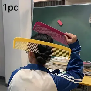 Huge Comb Joke Prop, Giant Wide Comb for Halloween Stage Performances, Funny Party Accessory, Festival Gift Idea, Wide Tooth Comb