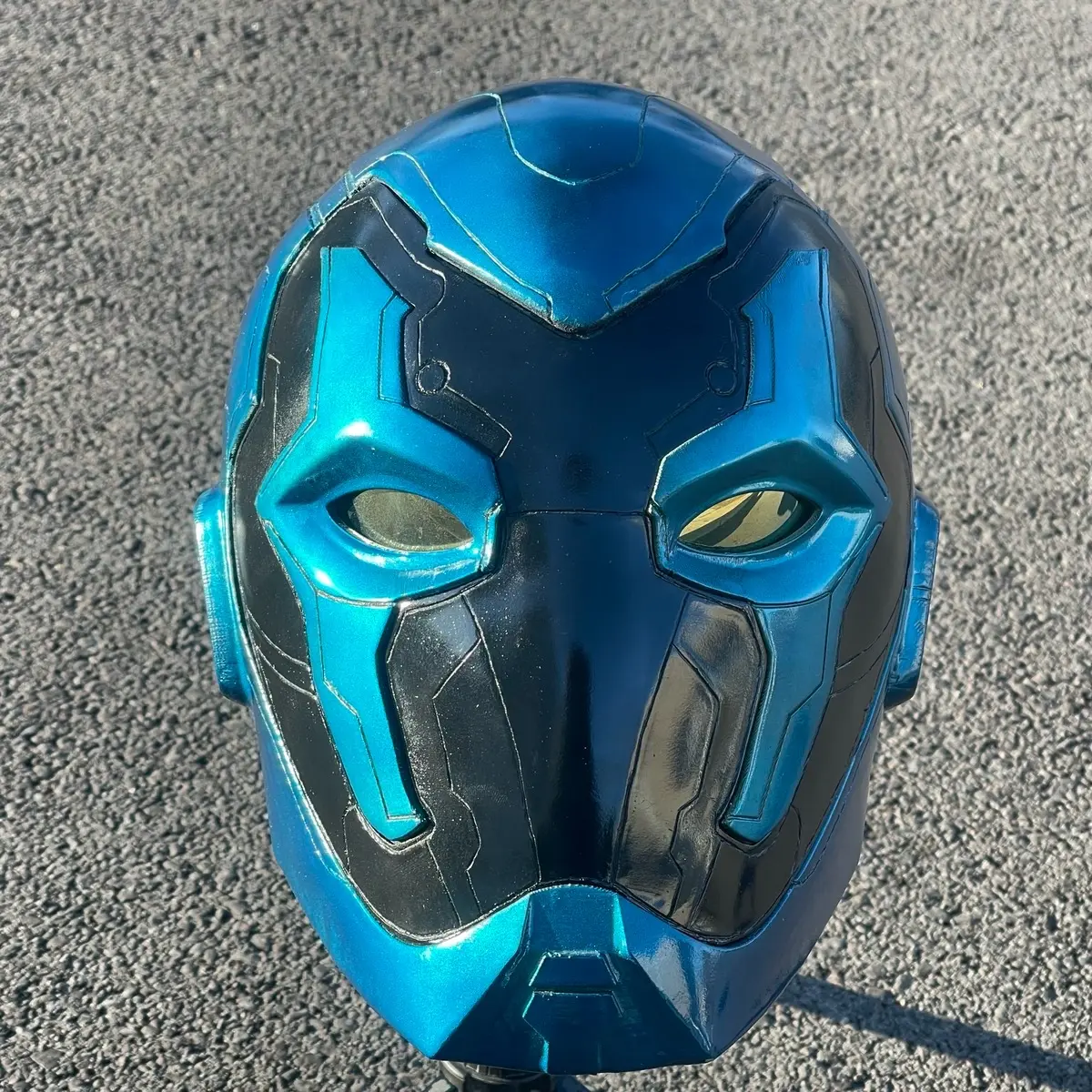 Blue Beetle Helmet (fully wearable)