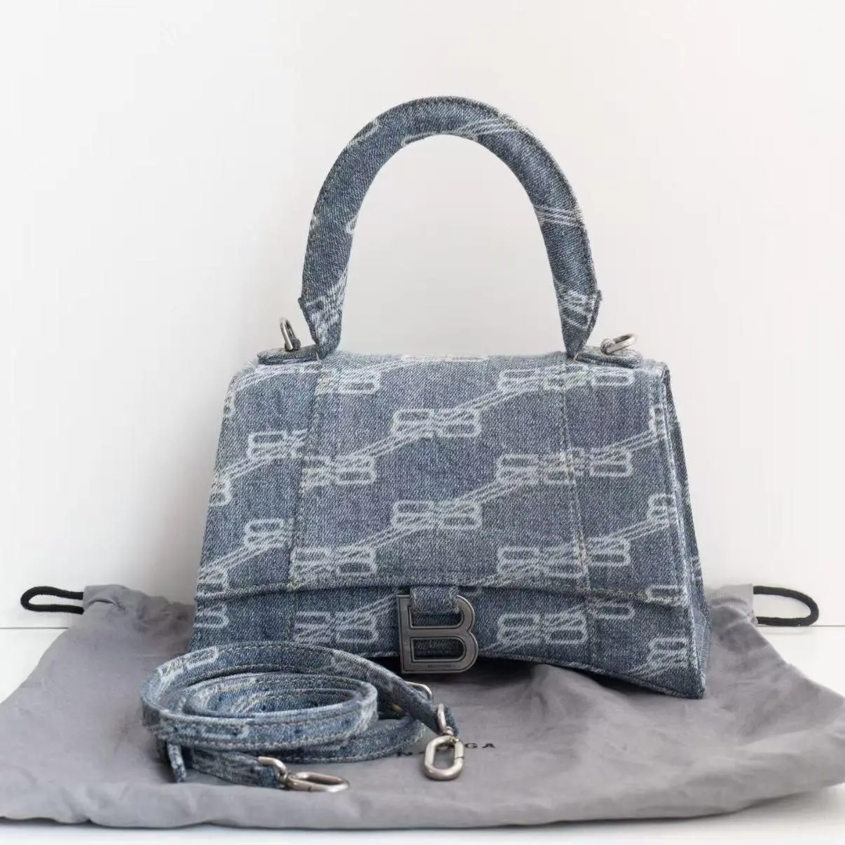 Pre-owned Balenciaga Leather Shoulder Bag C0807245417