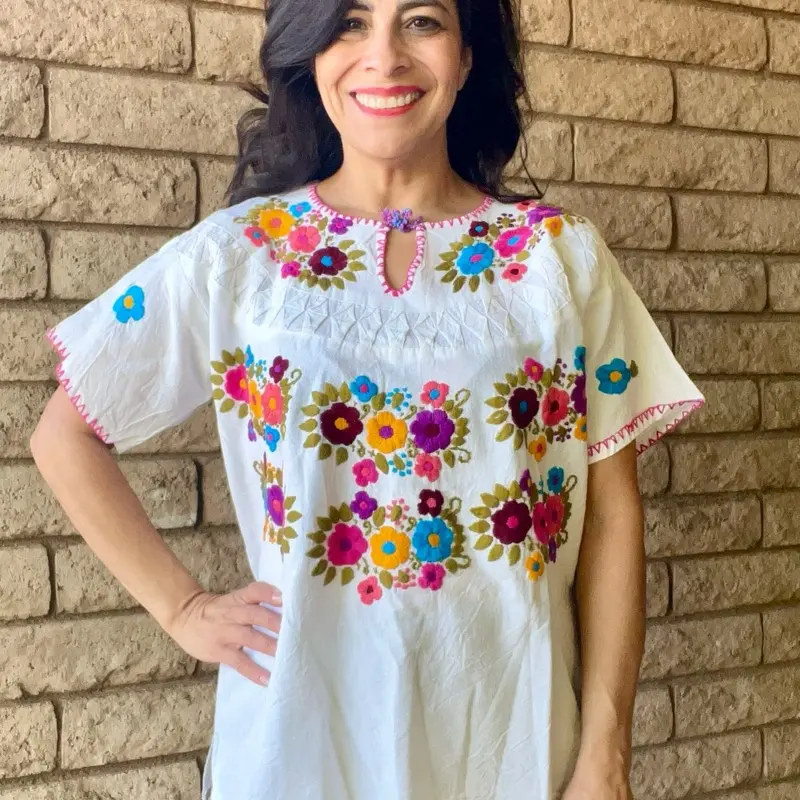 Blusa Rosa xxl  - bordada a mano - Hand Embroidery blouse made in Mexico color style uniqueness artesanal - blusa mexicana - blusa mexicana - bordada a mano handmade made in Mexico