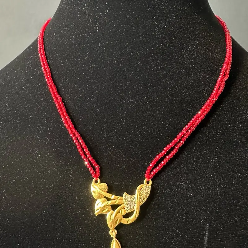 Women's Alloy Short Mini Mangalsutra - Red Beaded, Flower Pendant, Metal Coating, 1-Size Daily Fashion Accessory Necklace, Thoughtful Gift for Her