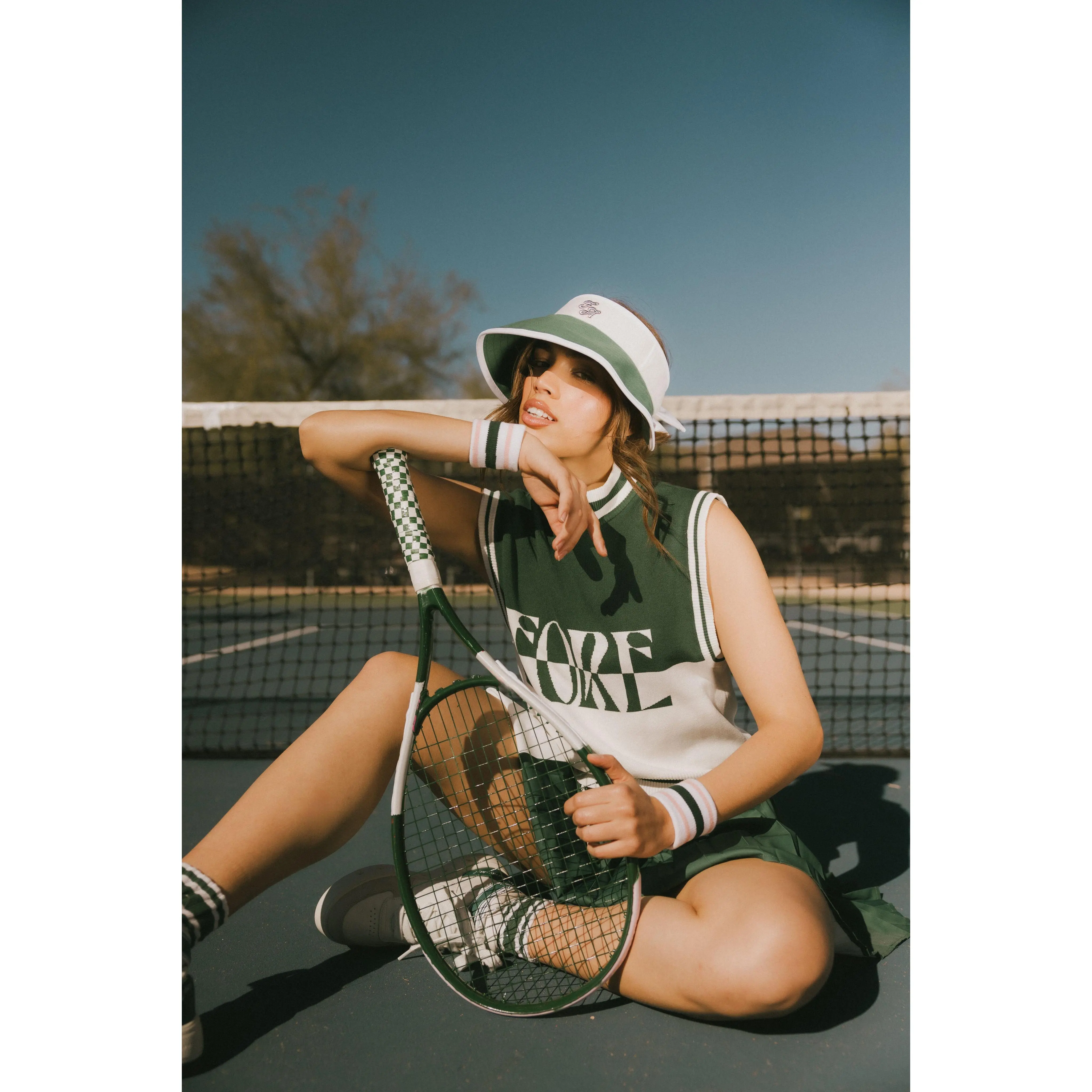 Fore Sleeveless Sweater - Green/White