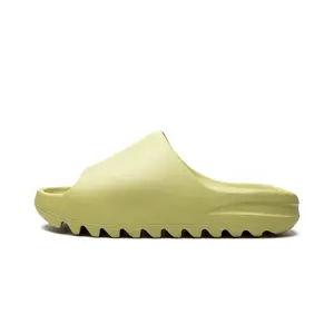 Yeezy Slide "Resin 2022" FZ5904
