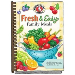 USED-Fresh & Easy Family Meals by Gooseberry Patch (Plastic Comb)