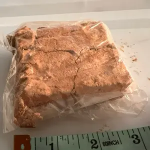 Barrolga- broken bloque terracota- clay naranja and mixture of caolines. Made in Mexico