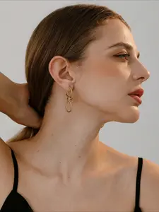 1pcs 18K Gold-plated Stainless Steel Infinity Symbol 8-shaped Hoop Earrings, Fashionable and Sexy Jewelry Accessories for Women