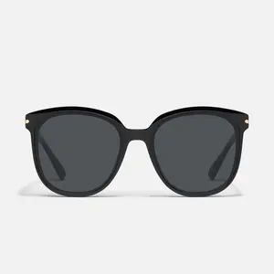 QUAY - RENT FREE Modern Frames Sunglasses - Trendy Beach Eyewear with Thin Arrowhead Logo & Built-in Nose Pads - Round Shape, Standard Arms, Styling Shades
