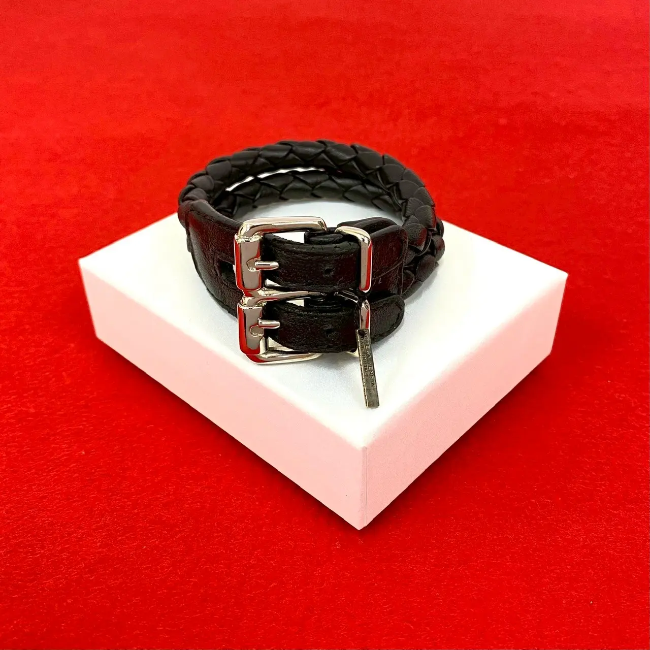 Pre-owned BOTTEGA VENETA Calfskin Small Leather Goods Leather Bracelet