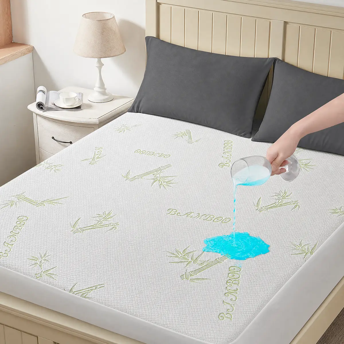 MOXHOMO Premium Waterproof Queen Size Mattress Protector - Bamboo Rayon, Cooling 3D Air Fabric, 8"-21" Deep Pocket, Durable, Breathable, Wrinkle Resistant, Body-Safe Fitted Sheet, Adjustable Fit, Machine Washable (Twin XL, California King Sizes Available)