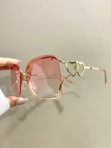 Heart Frame Glasses, Fashion Eyeglasses, Trendy Casual Glasses for Everyday Use, Fashion Accessories for Outdoor Activities, Stylish Trendy Eyewear